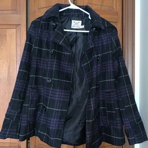 Women’s plaid coat